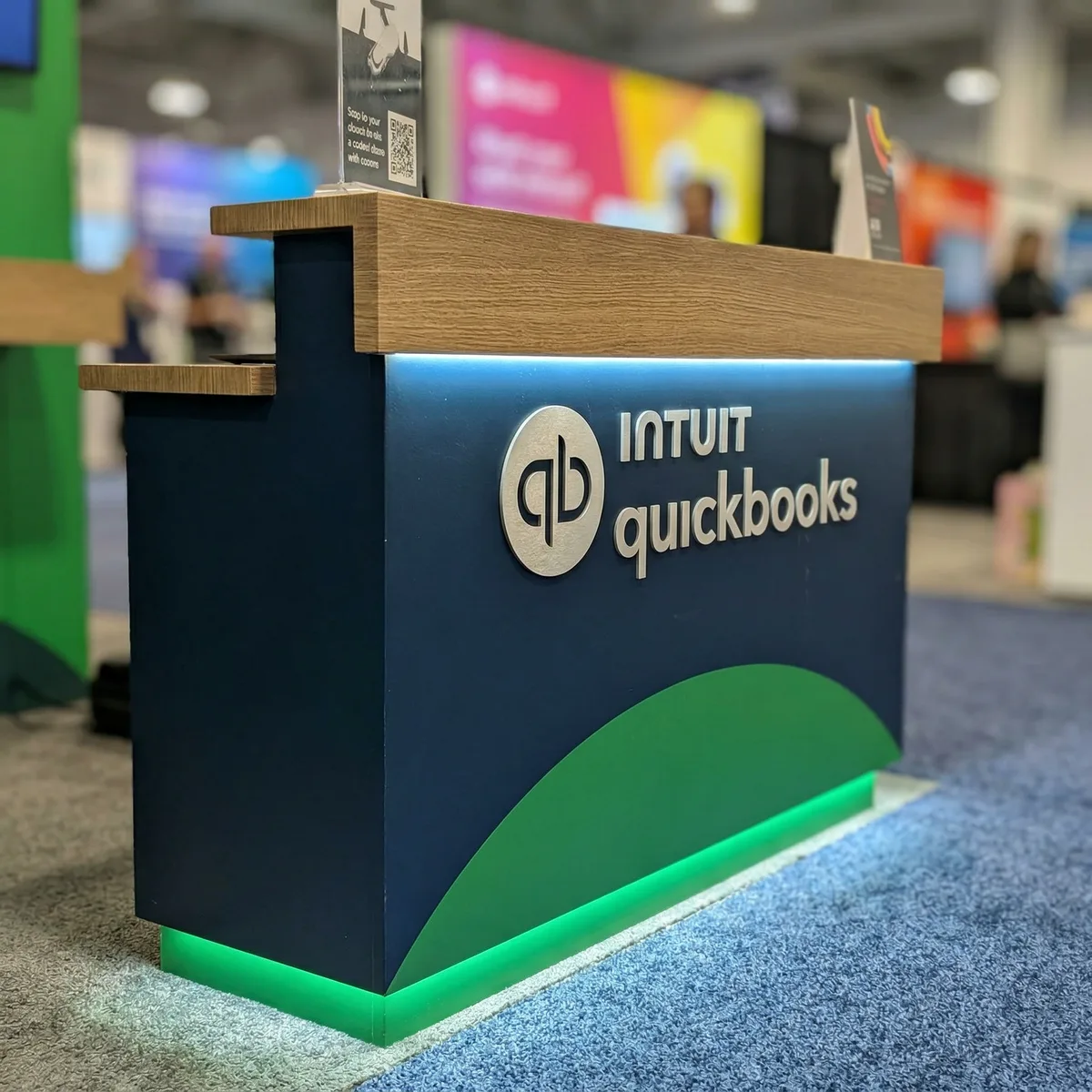 Intuit QuickBooks Modular Booth - image 3